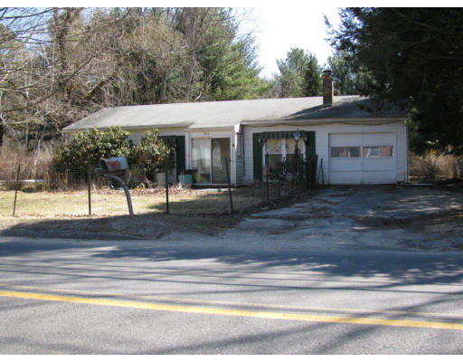 966 Ryan Road Northampton, MA 01062 - Photo 2 of 6 a view of a house with a outdoor space