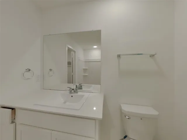 $2,039 | 1726 Serenity Moon Drive, Crosby, TX 77532