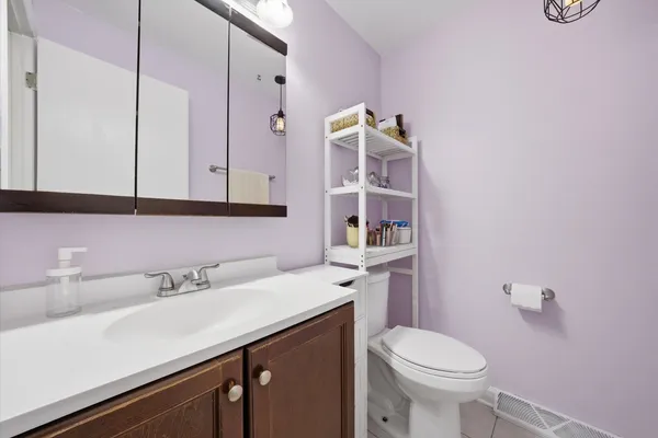 $319,900 | 14828 St Louis Avenue, Midlothian, IL 60445