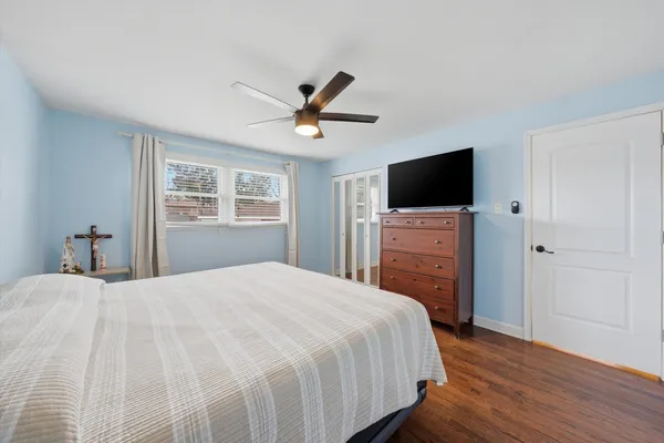 $319,900 | 14828 St Louis Avenue, Midlothian, IL 60445