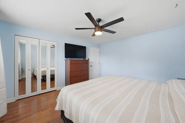$319,900 | 14828 St Louis Avenue, Midlothian, IL 60445