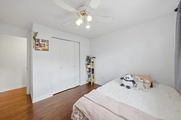 $319,900 | 14828 St Louis Avenue, Midlothian, IL 60445