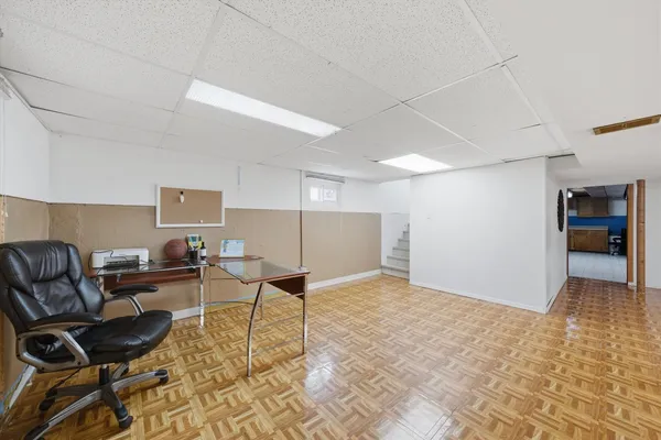 $319,900 | 14828 St Louis Avenue, Midlothian, IL 60445