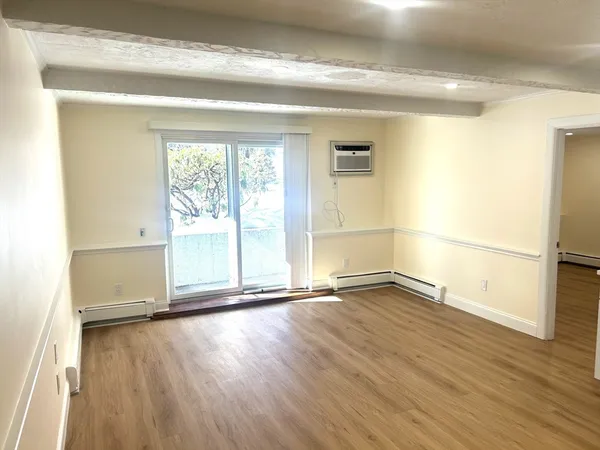 $285,000 | 80 Walnut Street, Unit 403, Canton, MA 02021
