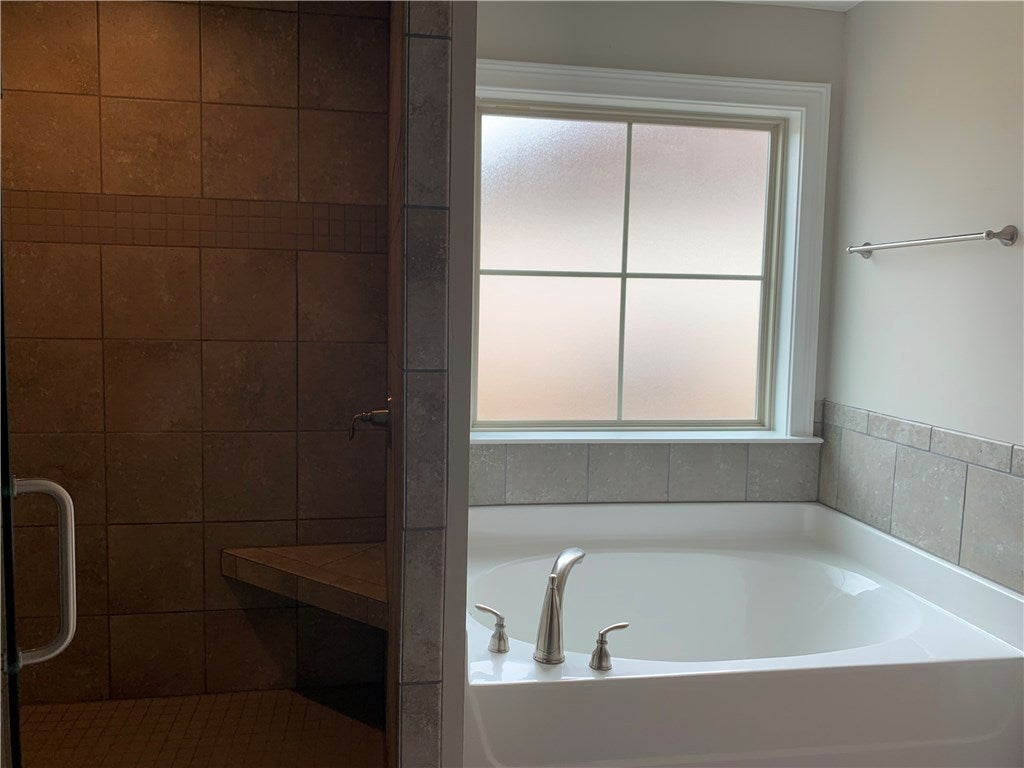 180 Blasted Rock Road Auburn, AL 36830 - Photo 18 of 22 Gallery Image 18