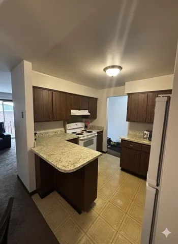 $1,450 | 5825 West 103rd Street, Unit 3SE, Oak Lawn, IL 60453