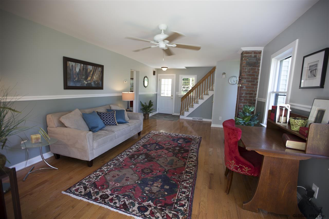 228 Forts Ferry Road Colonie, NY 12110 - Photo 2 of 17 Photo 2