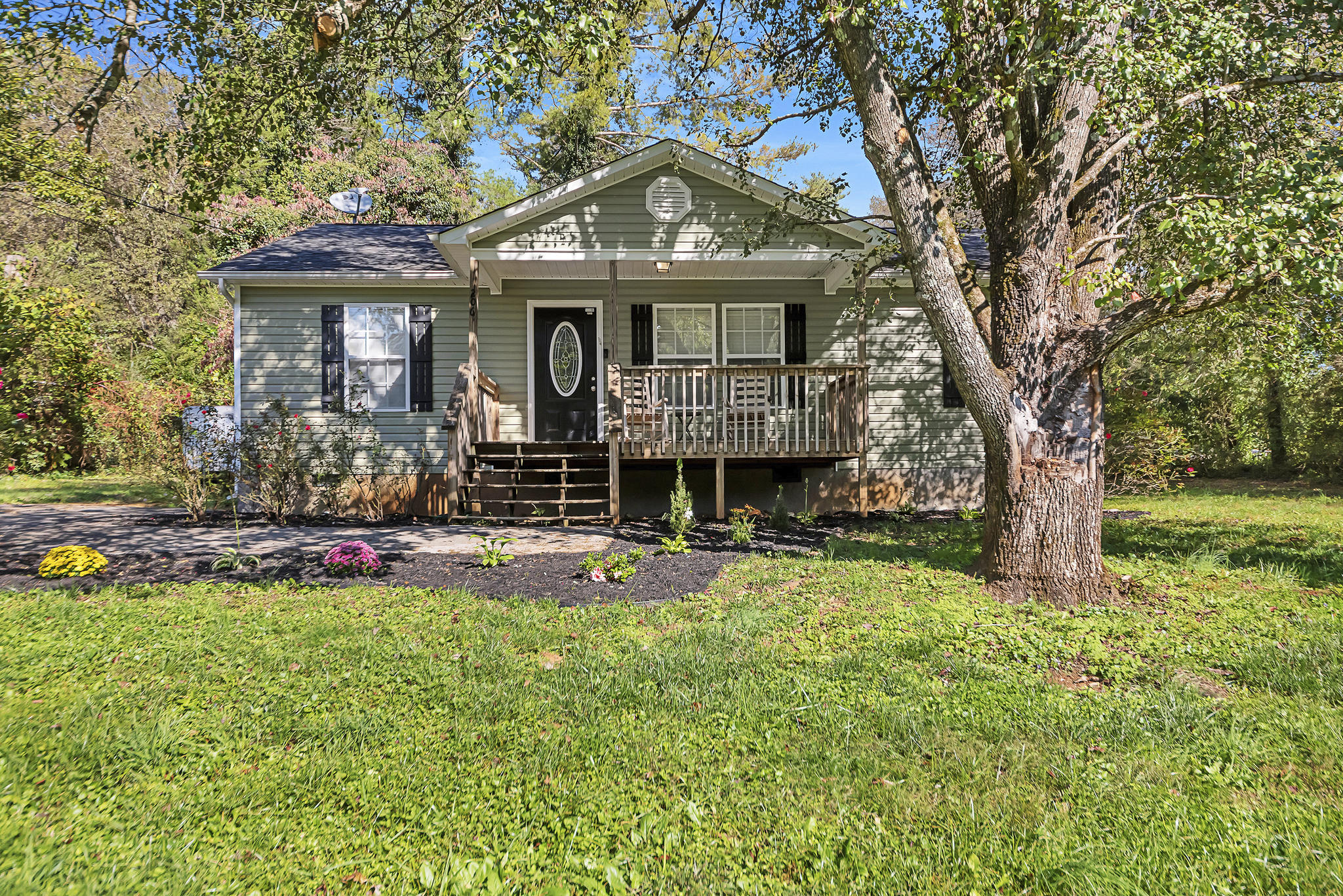 206 Stone Road Knoxville, TN 37920 - Photo 1 of 18 stone rd main front
