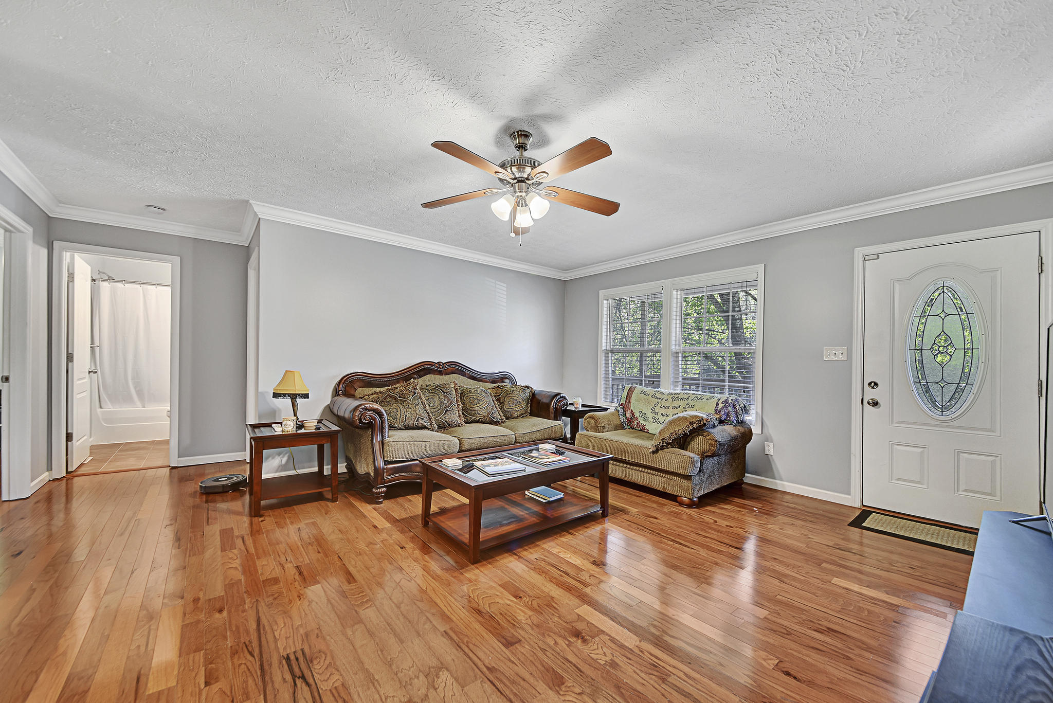 206 Stone Road Knoxville, TN 37920 - Photo 6 of 18 stone rd living room