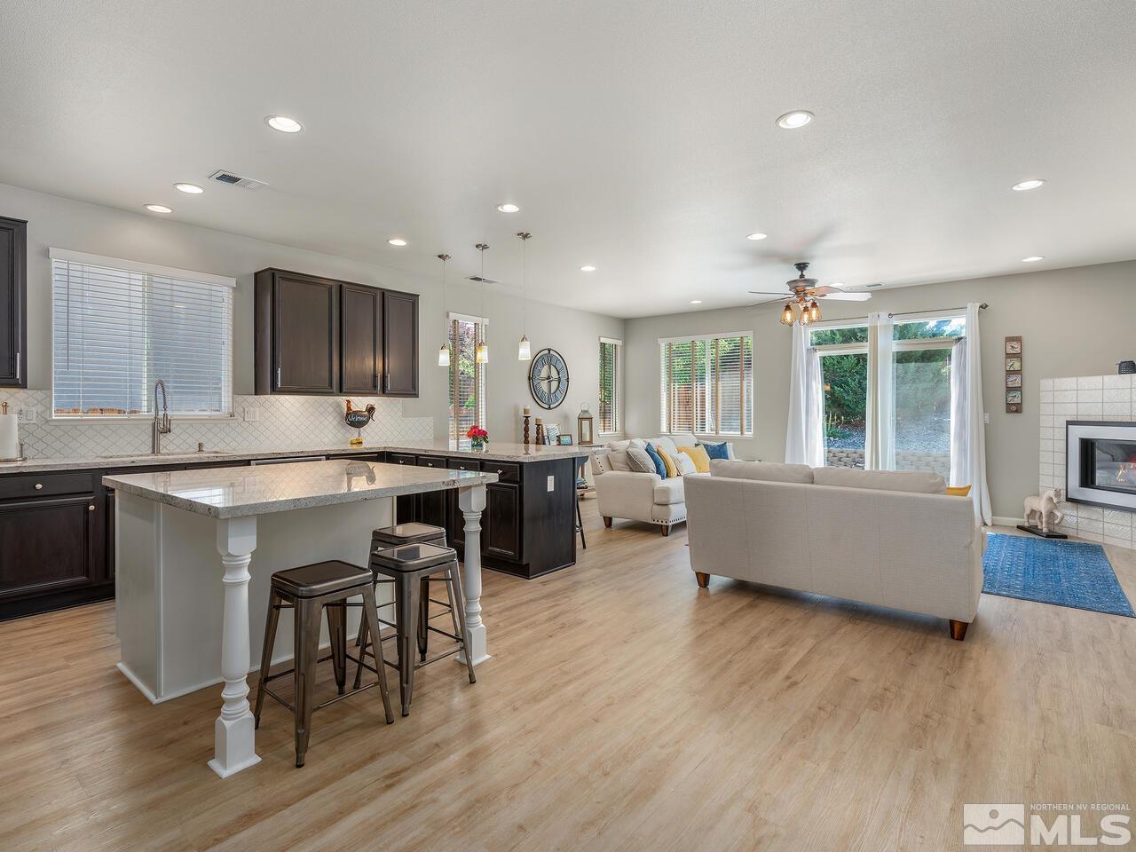 10890 Dancing Aspen Drive Reno, NV 89521 - Photo 8 of 30 Photo 8