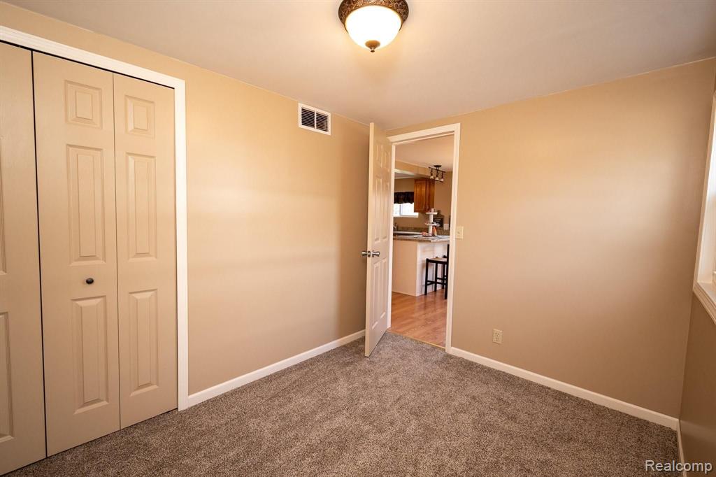 1675 Bowers Road Lapeer, MI 48446 - Photo 29 of 46