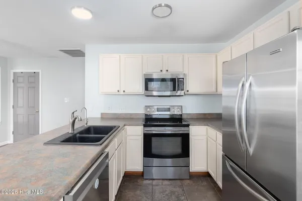 $350,000 | 433 Meeting Street, Beaufort, NC 28516