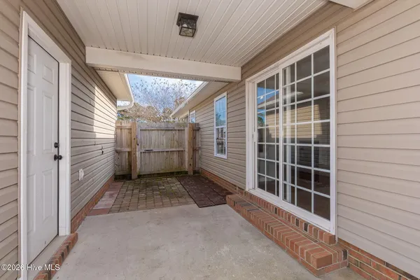 $350,000 | 433 Meeting Street, Beaufort, NC 28516