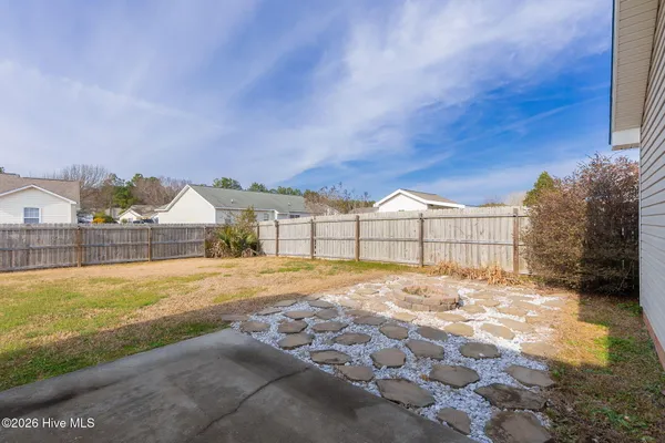 $350,000 | 433 Meeting Street, Beaufort, NC 28516