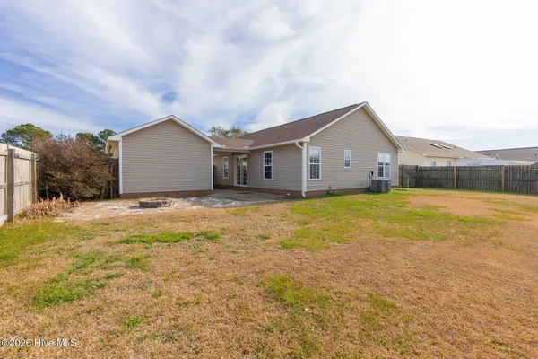 $350,000 | 433 Meeting Street, Beaufort, NC 28516