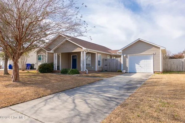 $350,000 | 433 Meeting Street, Beaufort, NC 28516