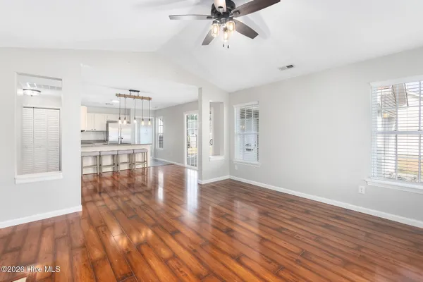 $350,000 | 433 Meeting Street, Beaufort, NC 28516