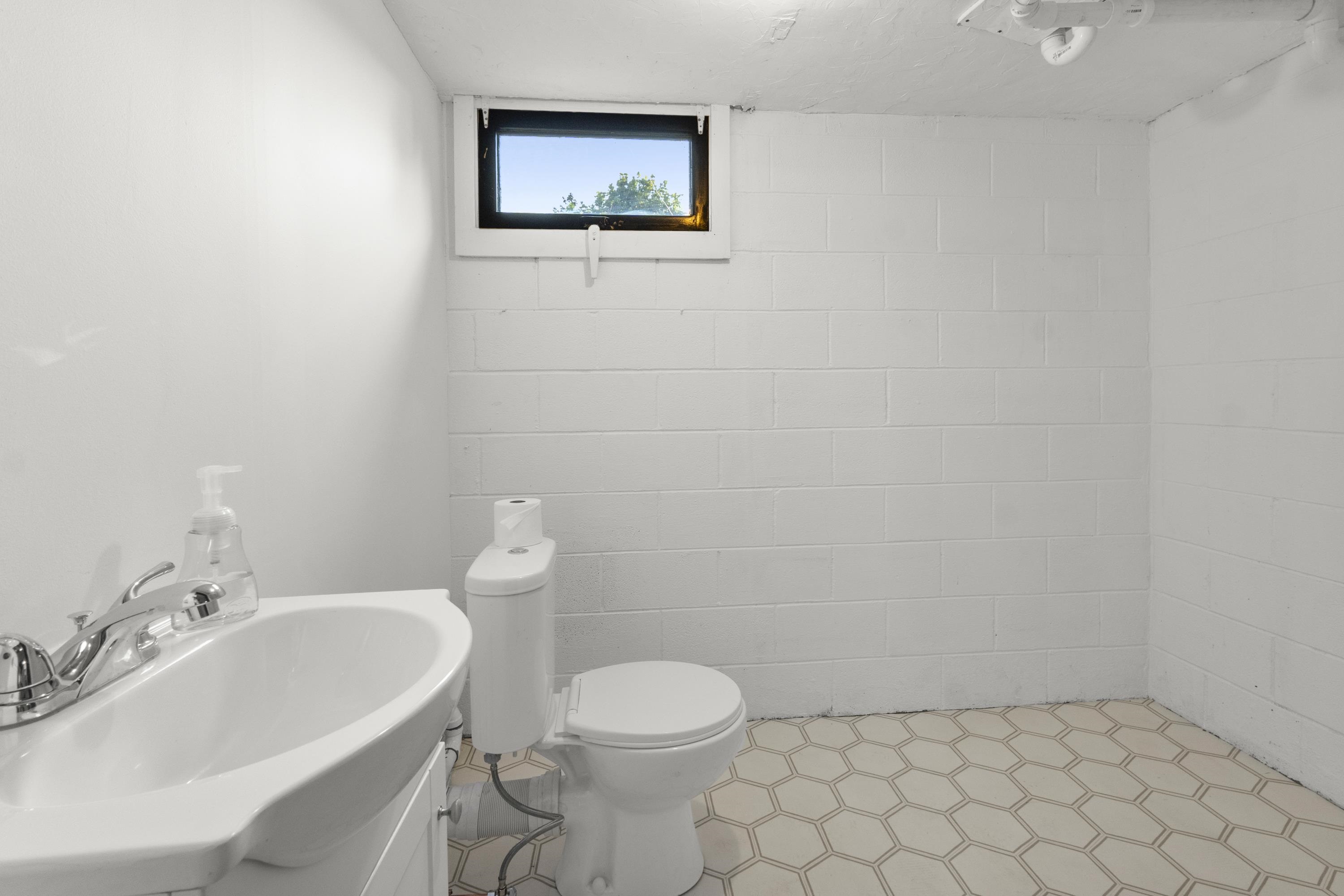 3210 Ridgeway Drive Ashland, KY 41102 - Photo 40 of 50 Gallery Image 40
