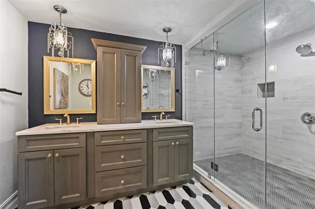 $399,000 | 430 South Virginia Avenue, Sanford, FL 32771