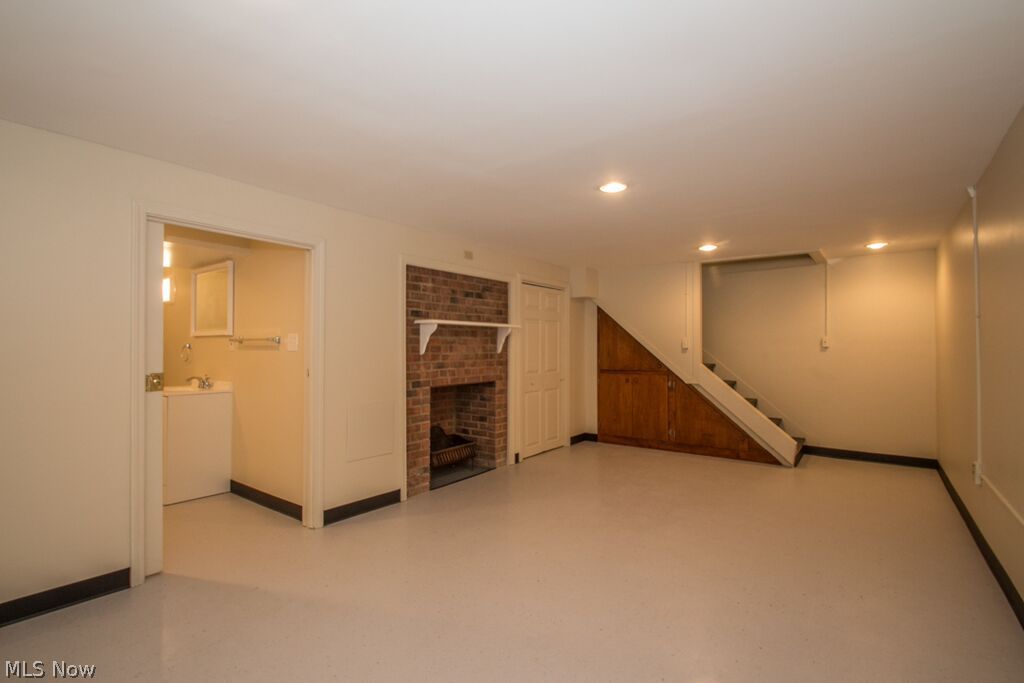 1199 Ford Road Lyndhurst, OH 44124 - Photo 14 of 24