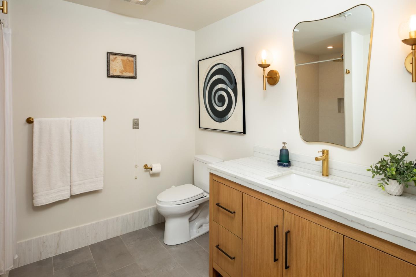 1 West Edith Avenue, Unit A101 Los Altos, CA 94022 - Photo 10 of 27