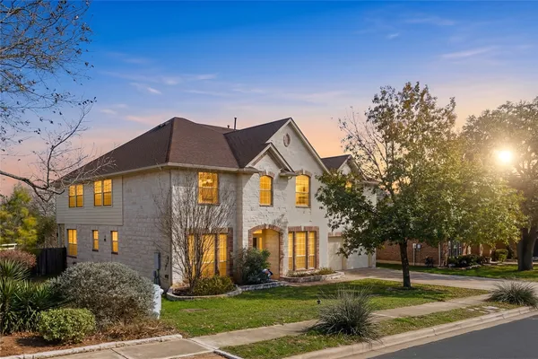 $825,000 | 2624 Niemann Drive, Austin, TX 78748