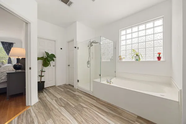 $825,000 | 2624 Niemann Drive, Austin, TX 78748