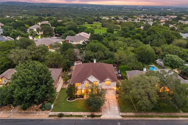 $825,000 | 2624 Niemann Drive, Austin, TX 78748