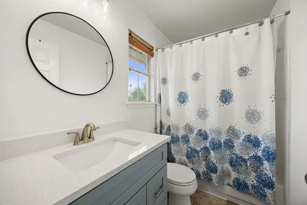$825,000 | 2624 Niemann Drive, Austin, TX 78748