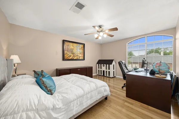 $825,000 | 2624 Niemann Drive, Austin, TX 78748
