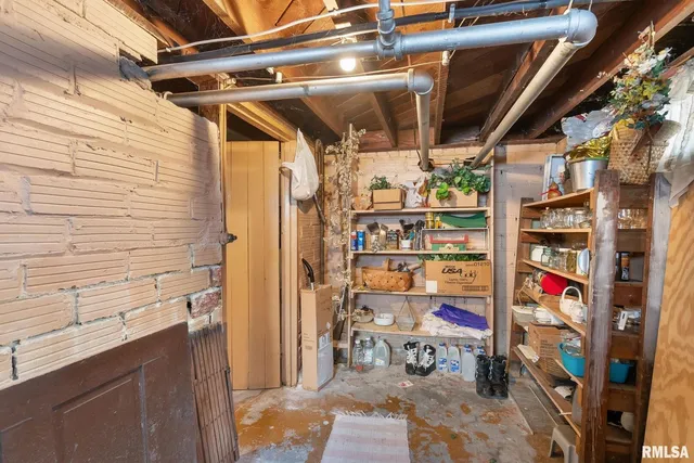 $135,000 | 202 West Williams Street, Atkinson, IL 61235