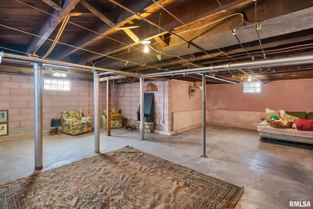 $135,000 | 202 West Williams Street, Atkinson, IL 61235