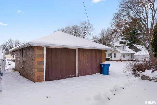 $135,000 | 202 West Williams Street, Atkinson, IL 61235