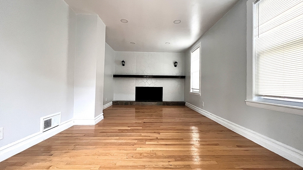 16 Wave Avenue Revere, MA 02151 - Photo 3 of 12