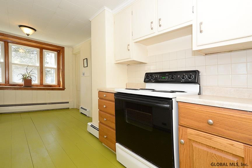 42 Cordell Road Schenectady, NY 12304 - Photo 8 of 28 Photo 8