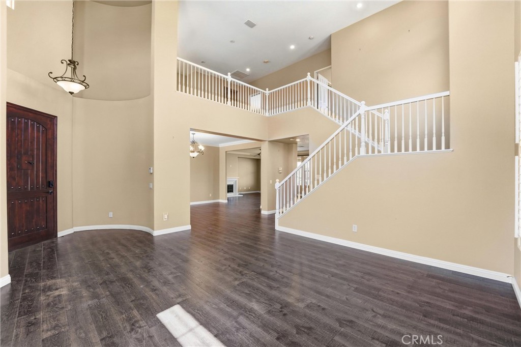 950 Manor Way Corona, CA 92882 - Photo 8 of 80