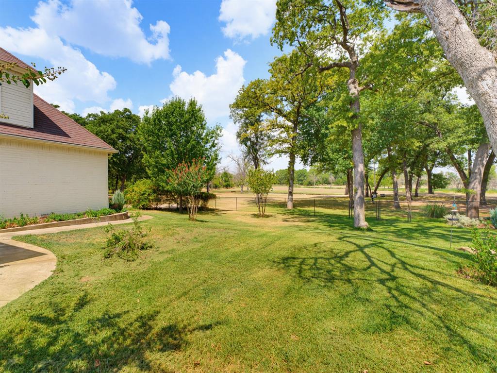 121 Comanche Moon Court Decatur, TX 76234 - Photo 32 of 38 Gallery Image 32