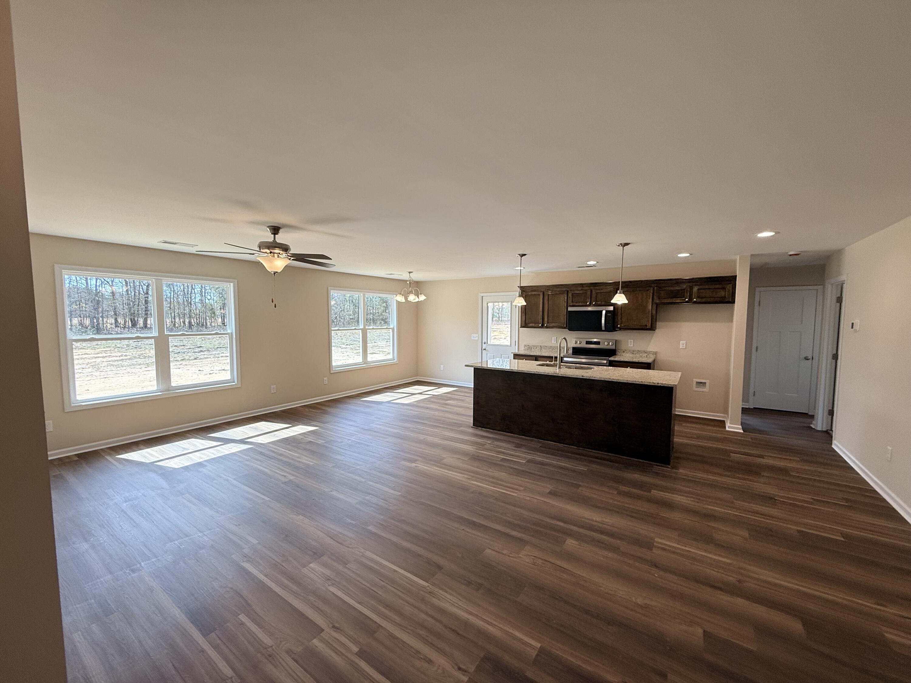 3945 Peakvalley Road Sumter, SC 29154 - Photo 4 of 22 Gallery Image 4