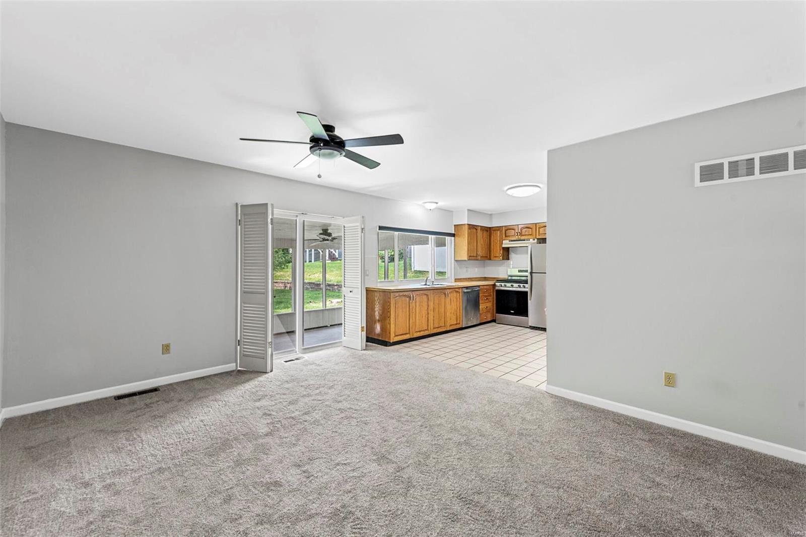 842 Reinke Road Ballwin, MO 63021 - Photo 11 of 25 Gallery Image 11