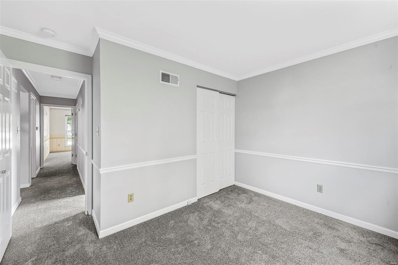 842 Reinke Road Ballwin, MO 63021 - Photo 19 of 25 Gallery Image 19