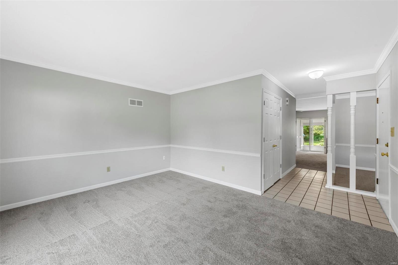 842 Reinke Road Ballwin, MO 63021 - Photo 6 of 25 Gallery Image 6