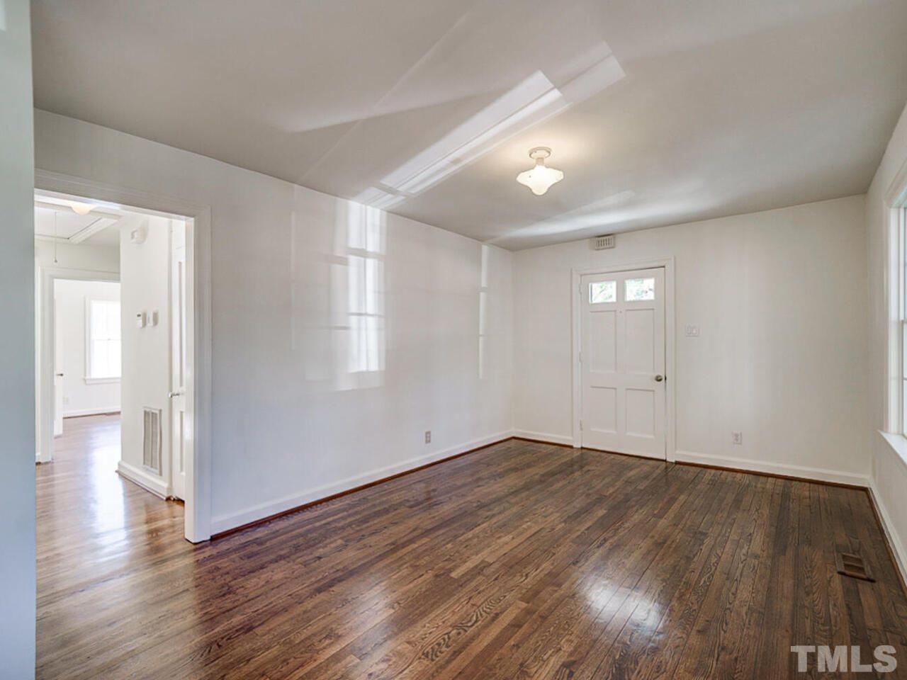 207 Dennis Avenue Raleigh, NC 27604 - Photo 4 of 29