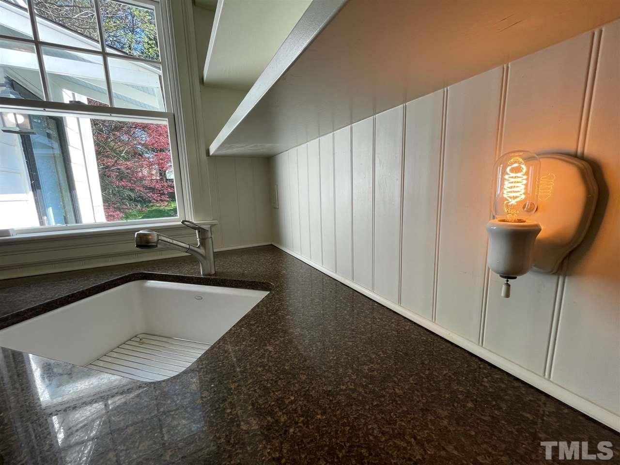 207 Dennis Avenue Raleigh, NC 27604 - Photo 9 of 29