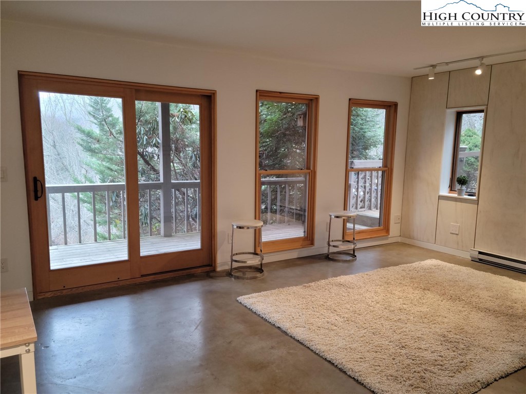 222 The Overlook Road, Unit 1 Banner Elk, NC 28604 - Photo 5 of 19 Gallery Image 5