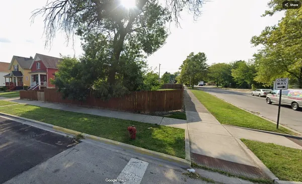 $10,000 | 10002 South Lowe Avenue, Chicago, IL 60628