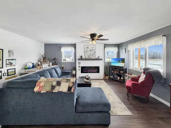 $421,000 | 90 McDermott Court, Random Lake, WI 53075