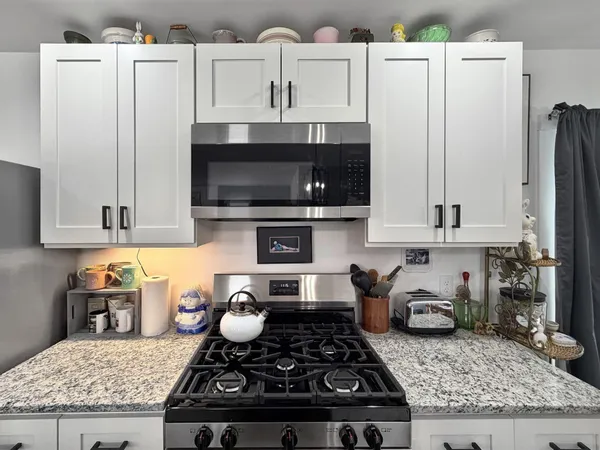 $421,000 | 90 McDermott Court, Random Lake, WI 53075