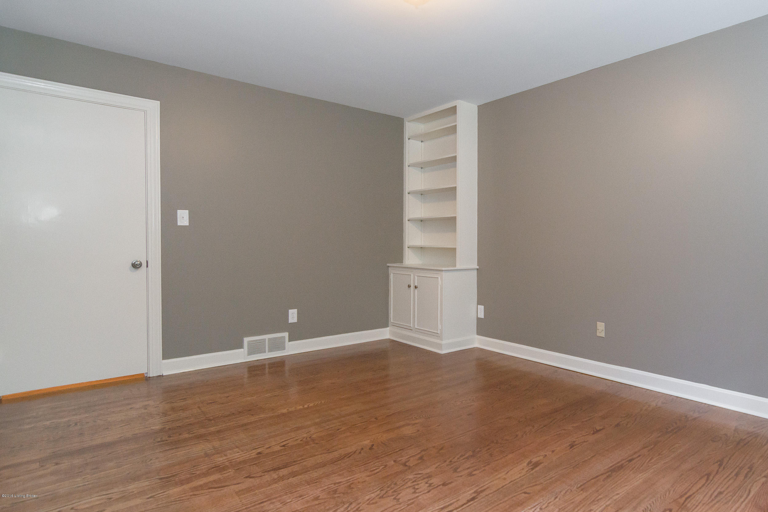 2405 Merrick Road Louisville, KY 40207 - Photo 17 of 35 2405 Merrick Road-34