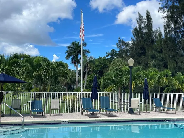 $188,000 | 1440 Southeast 10th Avenue, Unit 1A, Fort Lauderdale, FL 33316