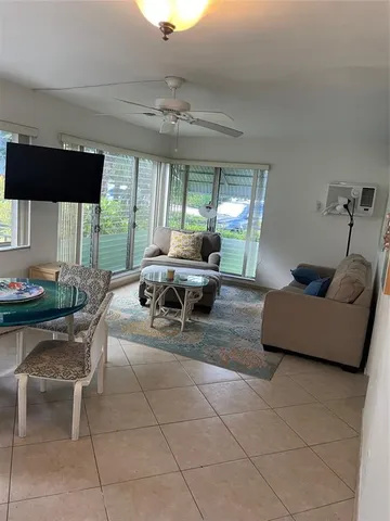 $188,000 | 1440 Southeast 10th Avenue, Unit 1A, Fort Lauderdale, FL 33316